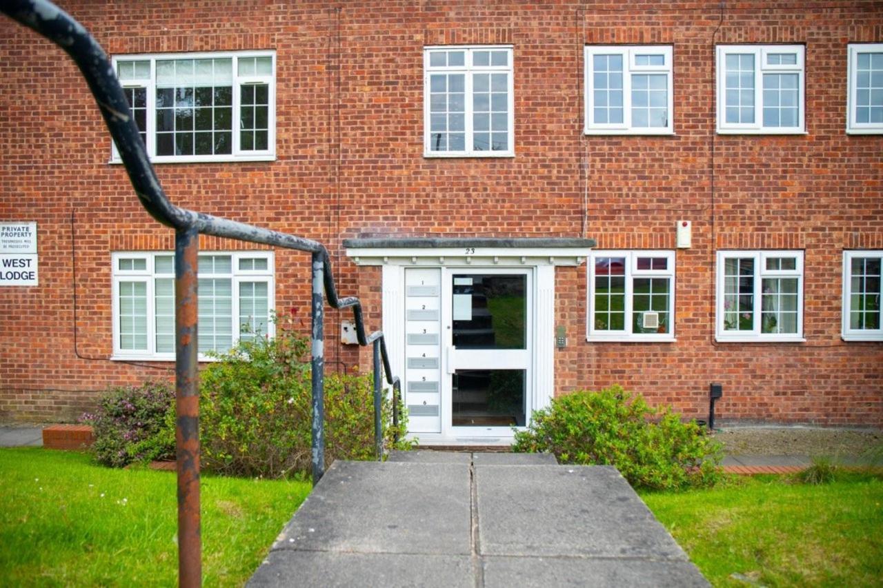 Guestready - Homely Leeds City Apartment Sleep 4 Meanwood Exterior photo