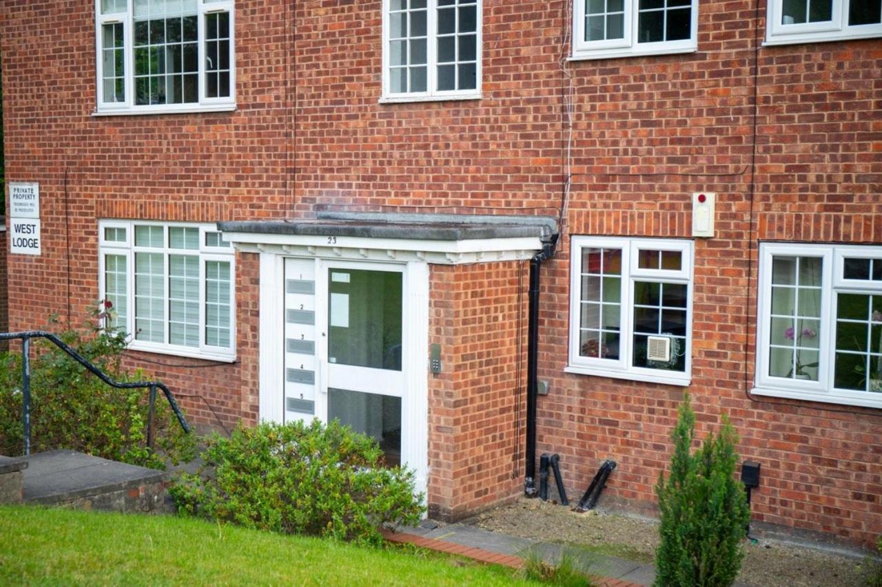 Guestready - Homely Leeds City Apartment Sleep 4 Meanwood Exterior photo